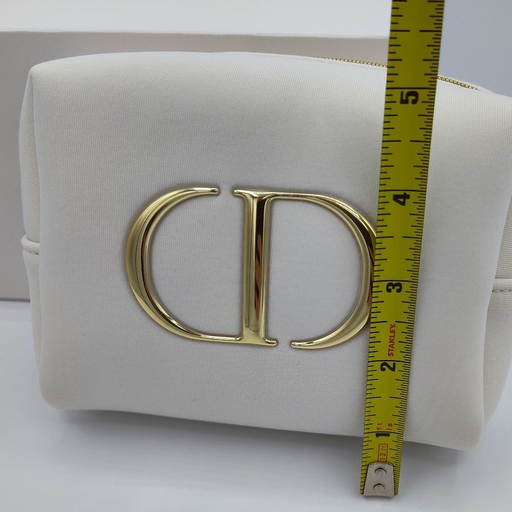 DIOR Beauté White Couture CD Pouch Gold Hardware VIP Cosmetic Bag AUTHENTIC GWP - Picture 7 of 15